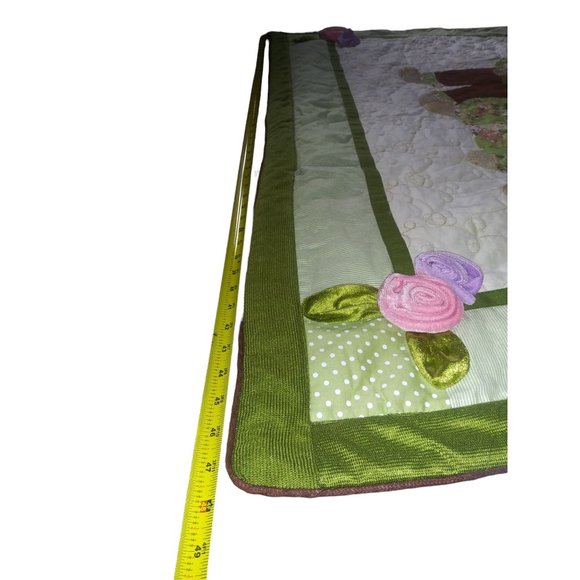 Cracker Barrel Old Country Rabbit Quilt Family Raised On Love 50 x 60 Inch Flora - Picture 9 of 10